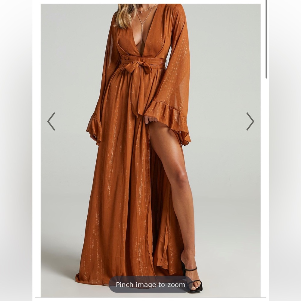 DANGEROUS WOMAN MAXI DRESS IN RUST NWT US10